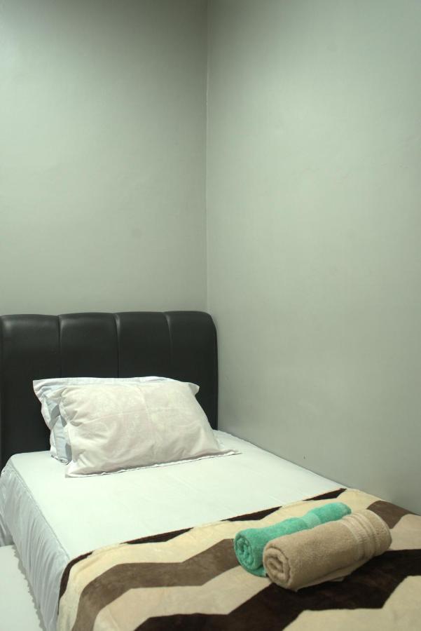 Argya Guesthouse Yogyakarta Exterior foto